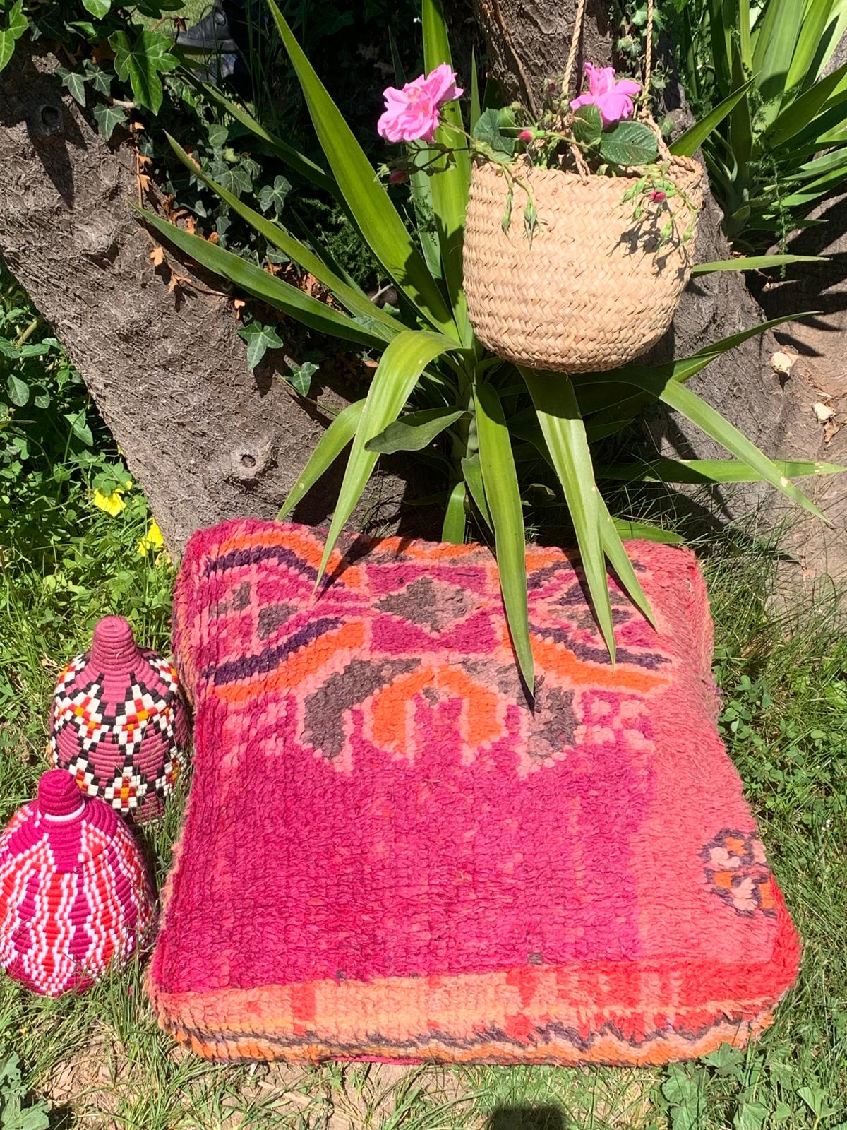 Grand Pouf Berbères Boujaad en pure laine Le souk de lili