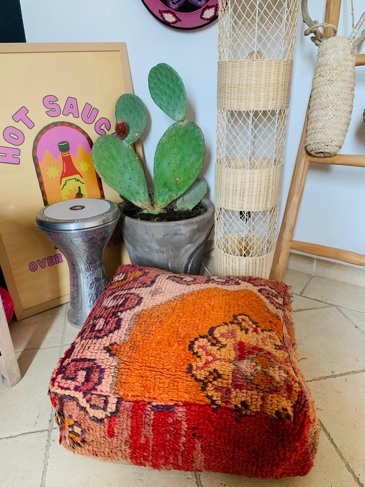Grand Pouf Berbères Boujaad en pure laine Le souk de lili