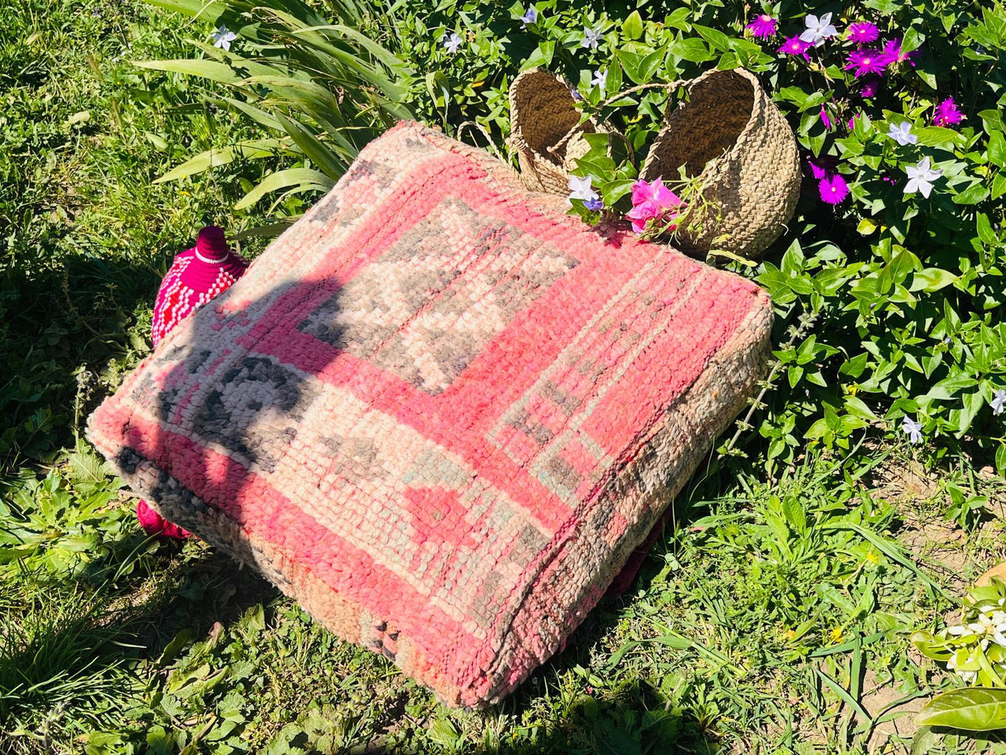 Grand pouf Berbères Boujaad en pure laine Le souk de lili
