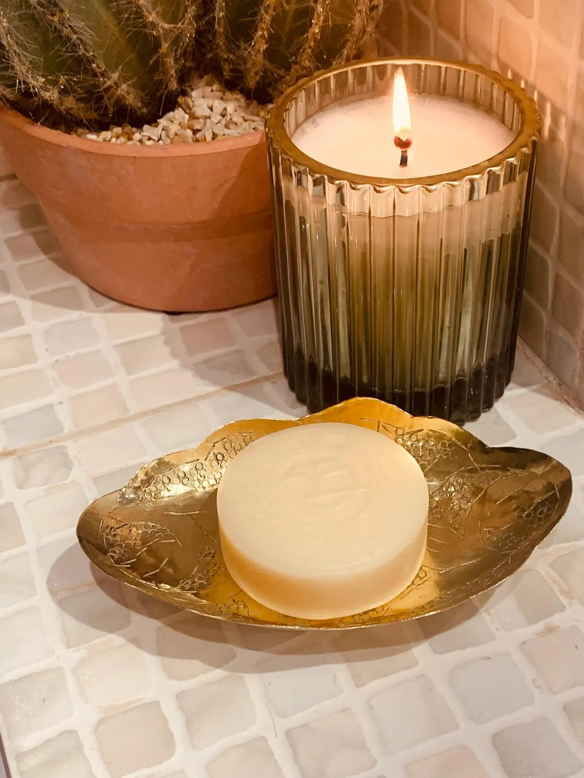 Porte-savon fleur ovale Le souk de lili